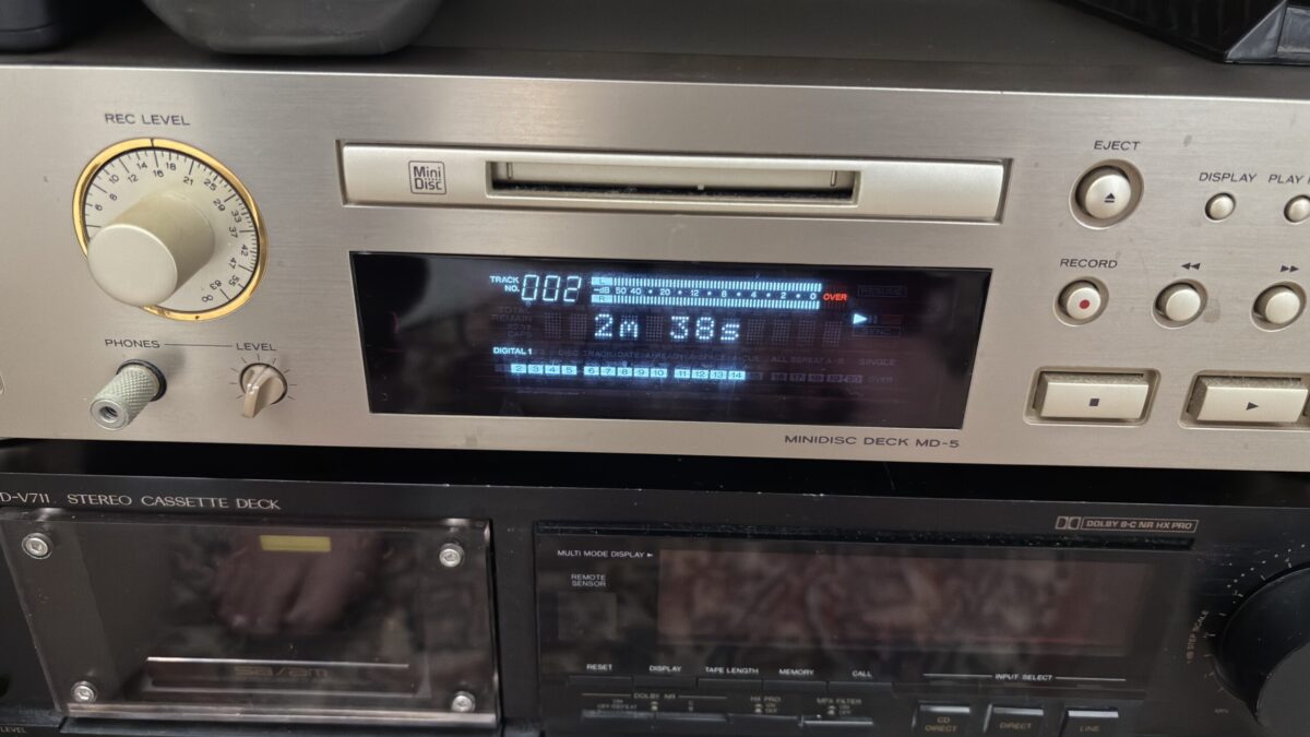 30年モノのTEAC製MD-5が壊れた話